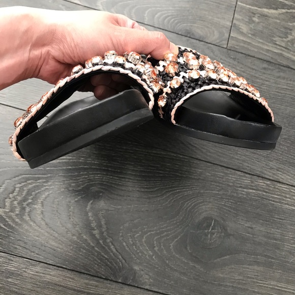 Halogen | Raffia and Bling Slides - Picture 5 of 12
